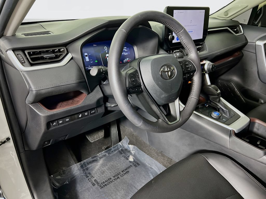 Used 2024 Toyota RAV4 Limited w/ Weather Package AWD/4WD image 9