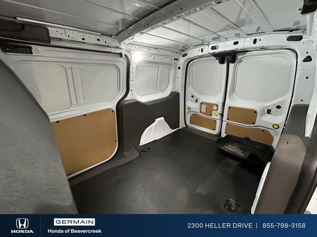 Used 2023 Ford Transit Connect XLT image 28