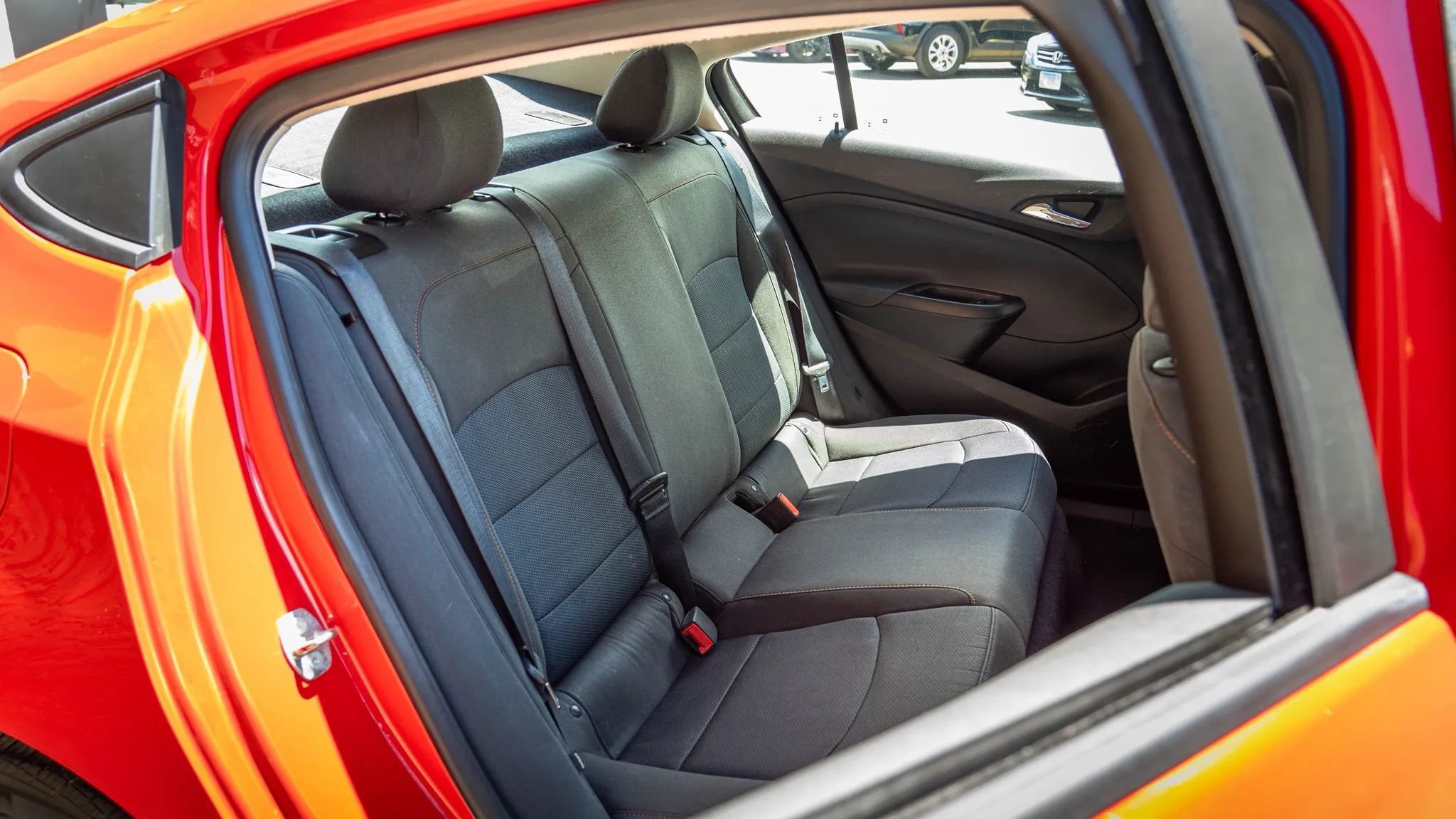 Used 2018 Chevrolet Cruze LS FWD image 16