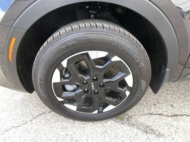 New 2025 Kia Sorento S image 10