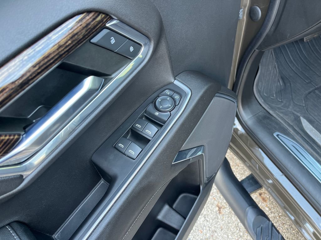 Used 2023 GMC Sierra 1500 Elevation image 13