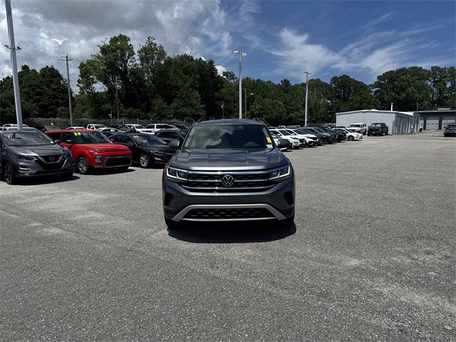 Used 2021 Volkswagen Atlas SE w/ Towing Package image 2