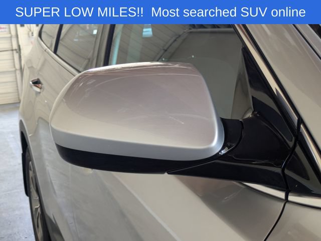 Used 2014 Hyundai Santa Fe GLS FWD image 12
