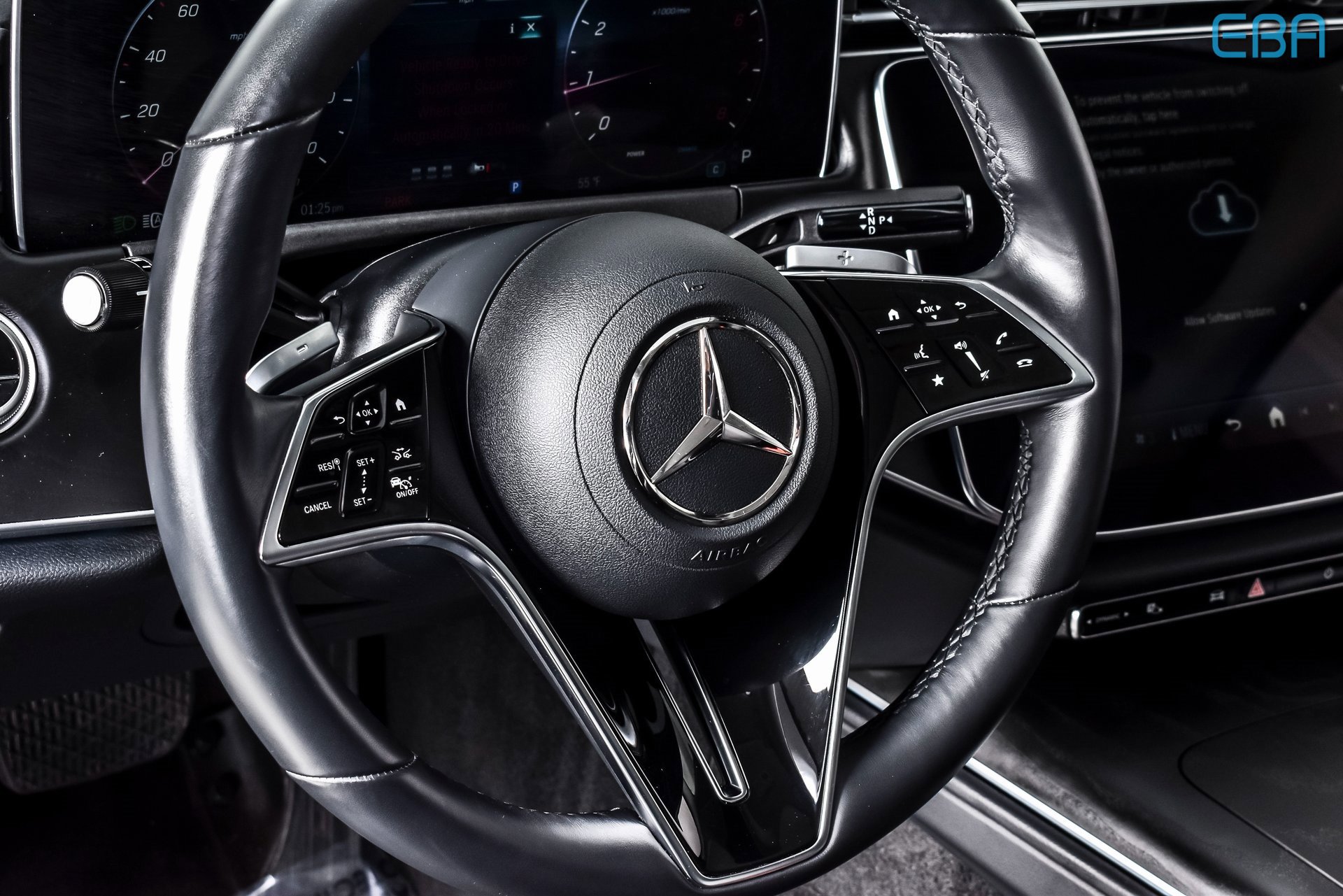 Used 2025 Mercedes-Benz E 350 4MATIC Sedan image 18