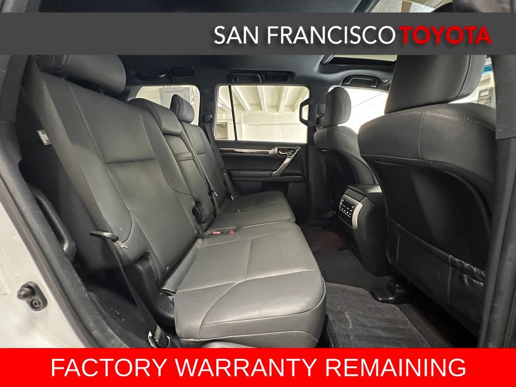 Used 2022 Lexus GX 460 Premium w/ Premium Package AWD/4WD image 19