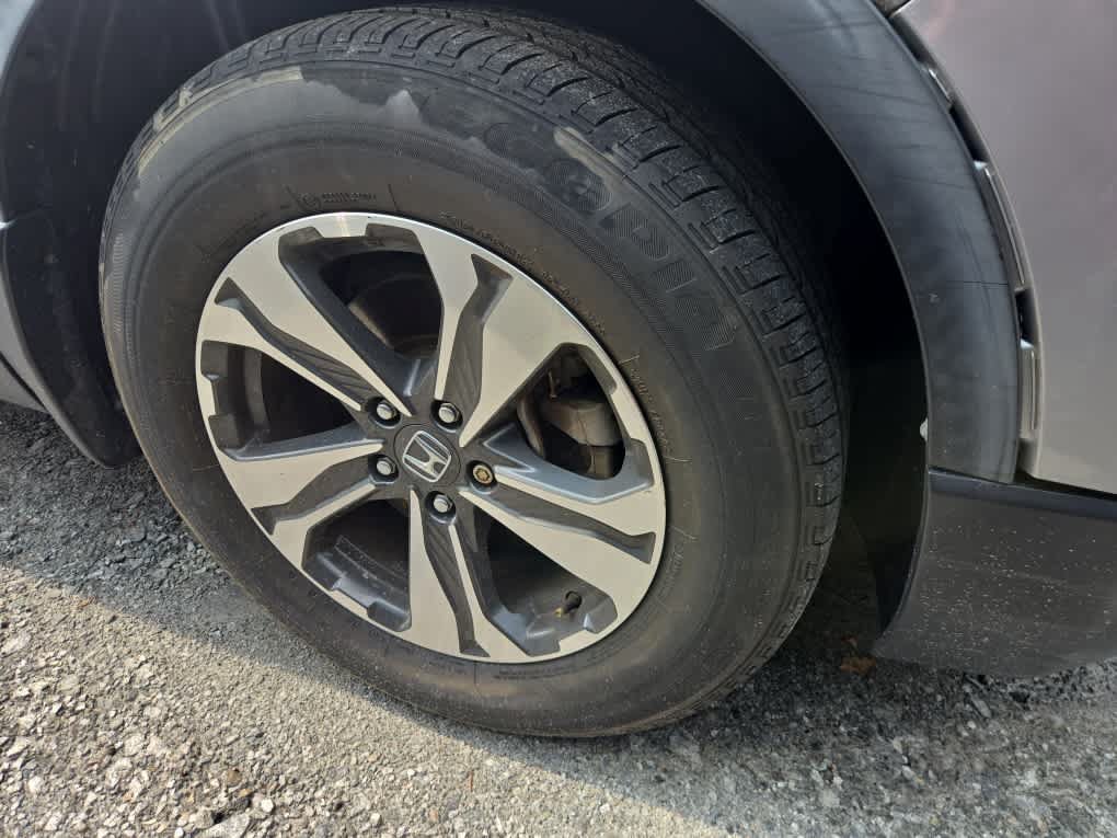 Used 2017 Honda CR-V LX image 15