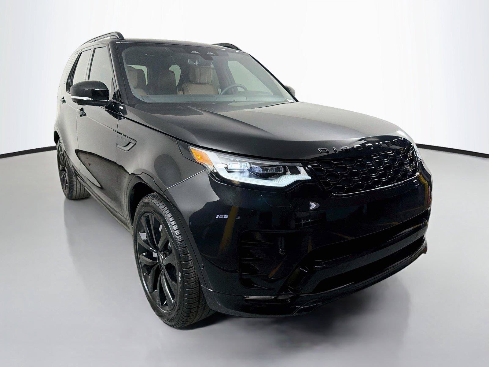 New 2026 Land Rover Discovery Dynamic SE AWD/4WD image 3