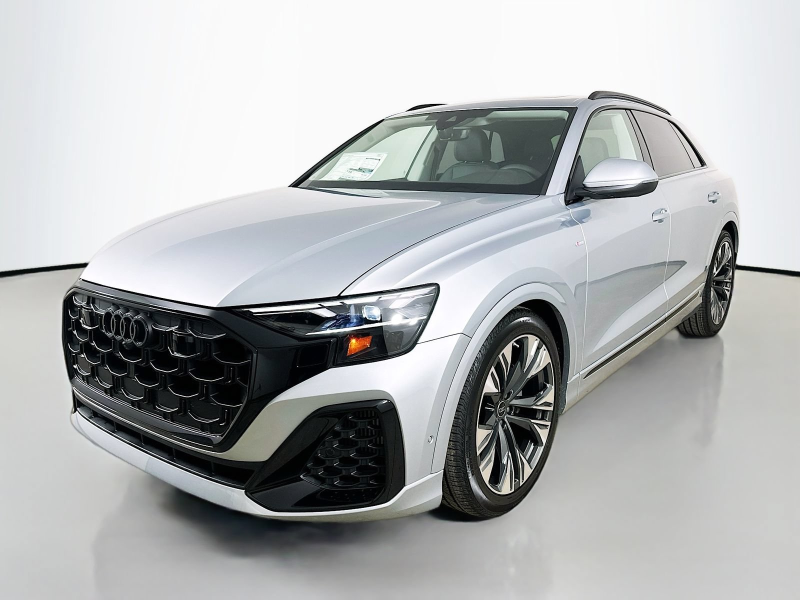 New 2026 Audi Q8 Premium Plus