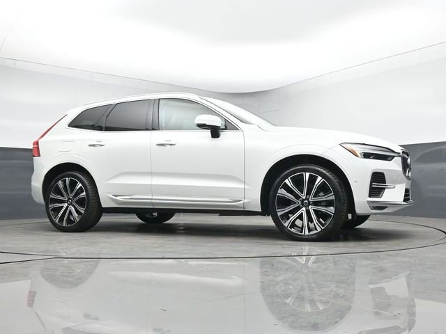 Used 2023 Volvo XC60 B5 Ultimate image 35