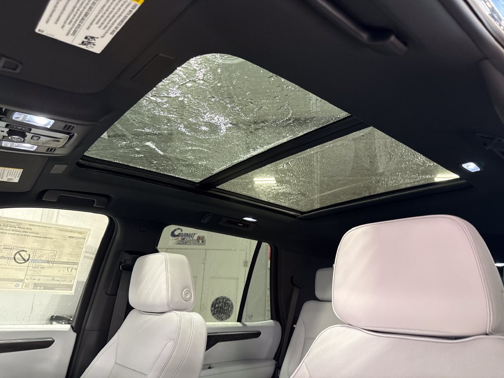 New 2027 Chevrolet Tahoe Premier w/ Sun And Tow Package AWD/4WD image 3