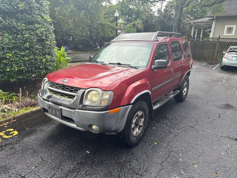 Used 2004 Nissan Xterra SE w/ (LTH) Rugged Leather Pkg AWD/4WD image 2