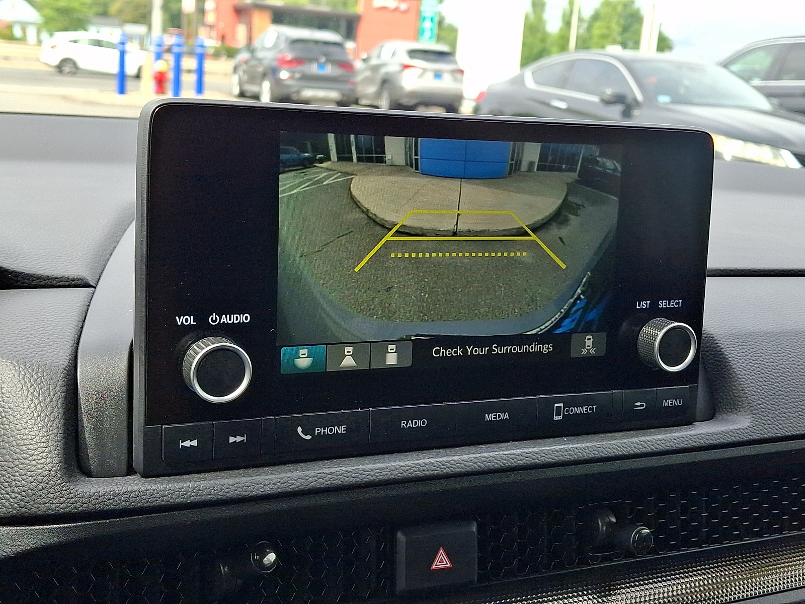 Used 2025 Honda CR-V EX image 19