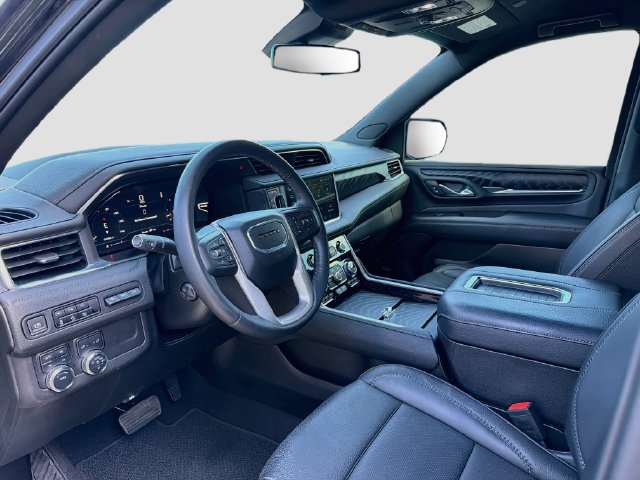 Used 2024 GMC Yukon Denali AWD/4WD image 28