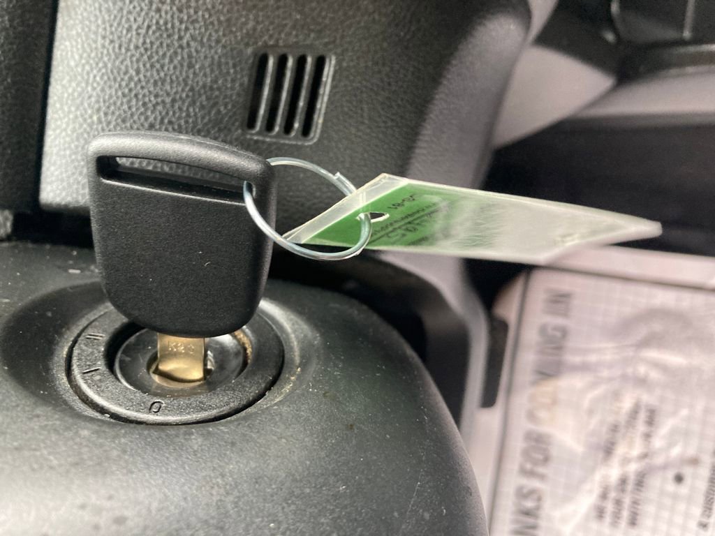 Used 2017 Honda Fit LX image 39