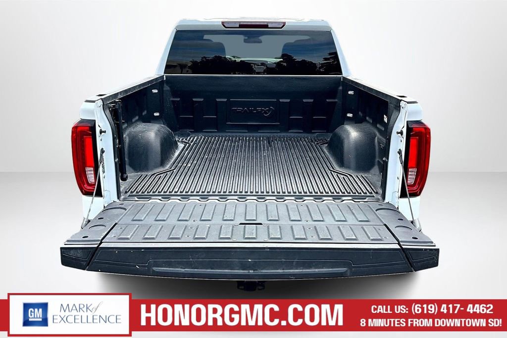 Used 2025 GMC Sierra 1500 SLT image 7