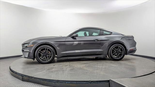 Used 2020 Ford Mustang Premium image 3