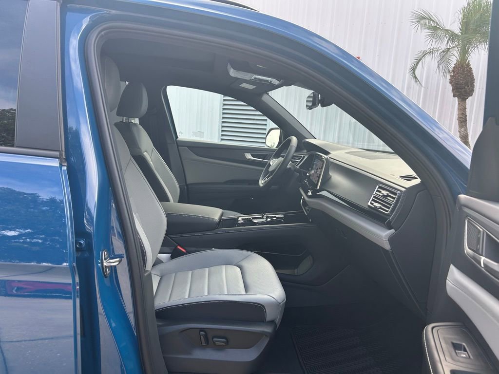 New 2026 Volkswagen Atlas Cross Sport SEL R-Line image 33