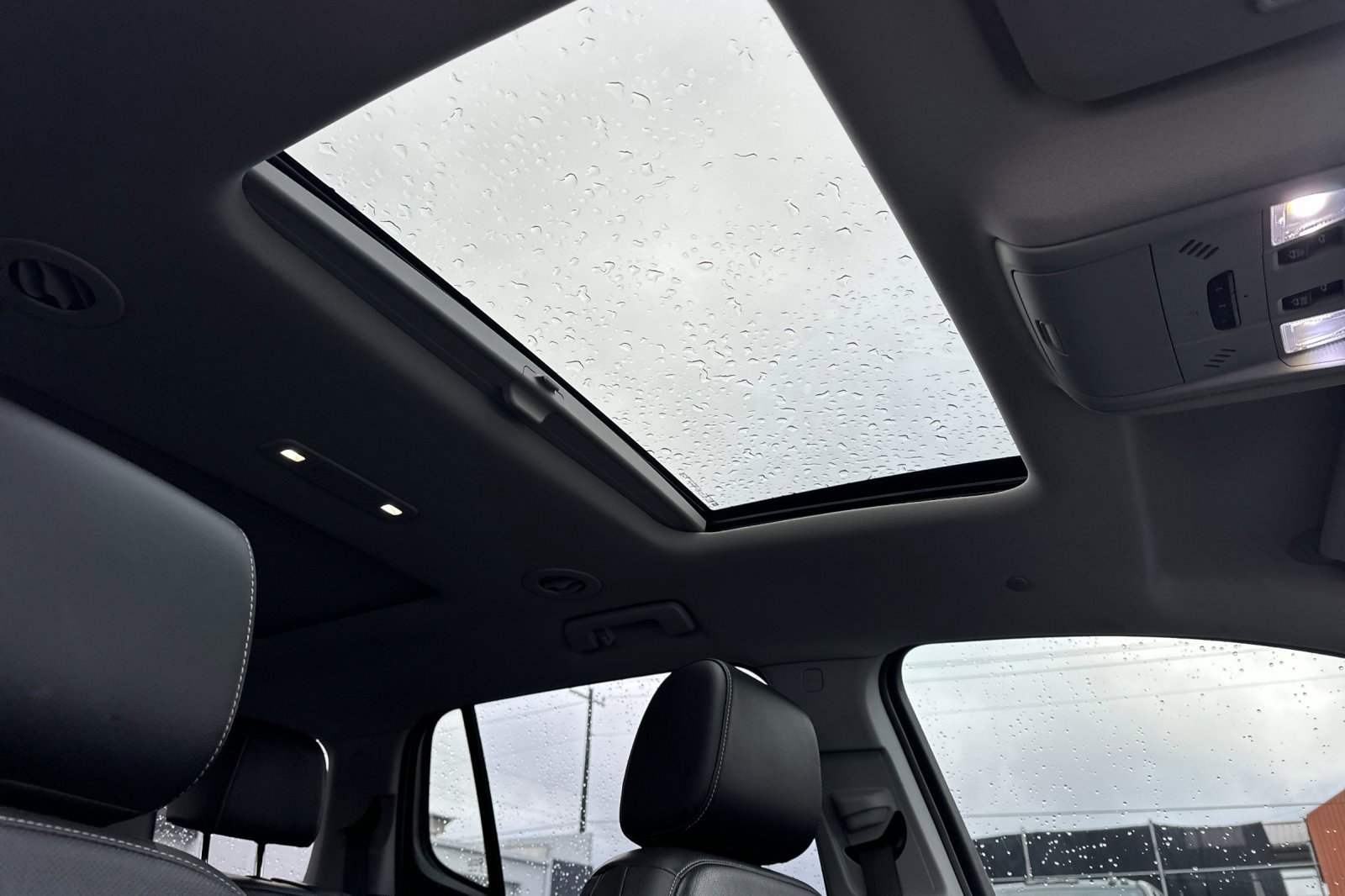 Used 2021 GMC Acadia SLT w/ Elevation Edition image 20