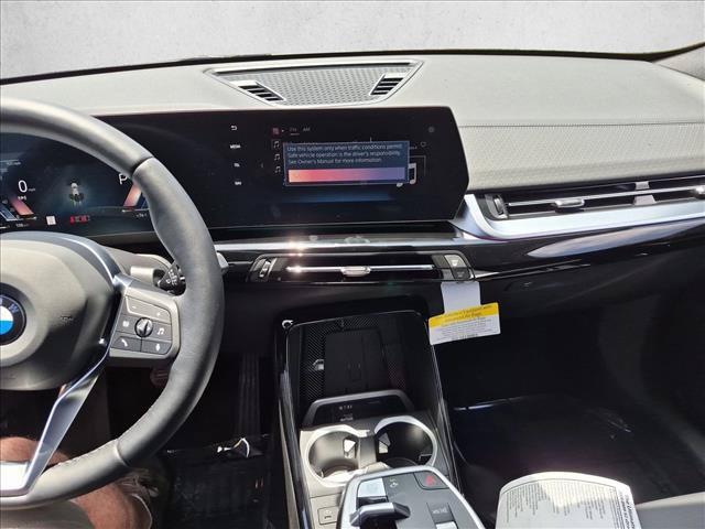 New 2026 BMW X2 xDrive28i AWD/4WD image 11
