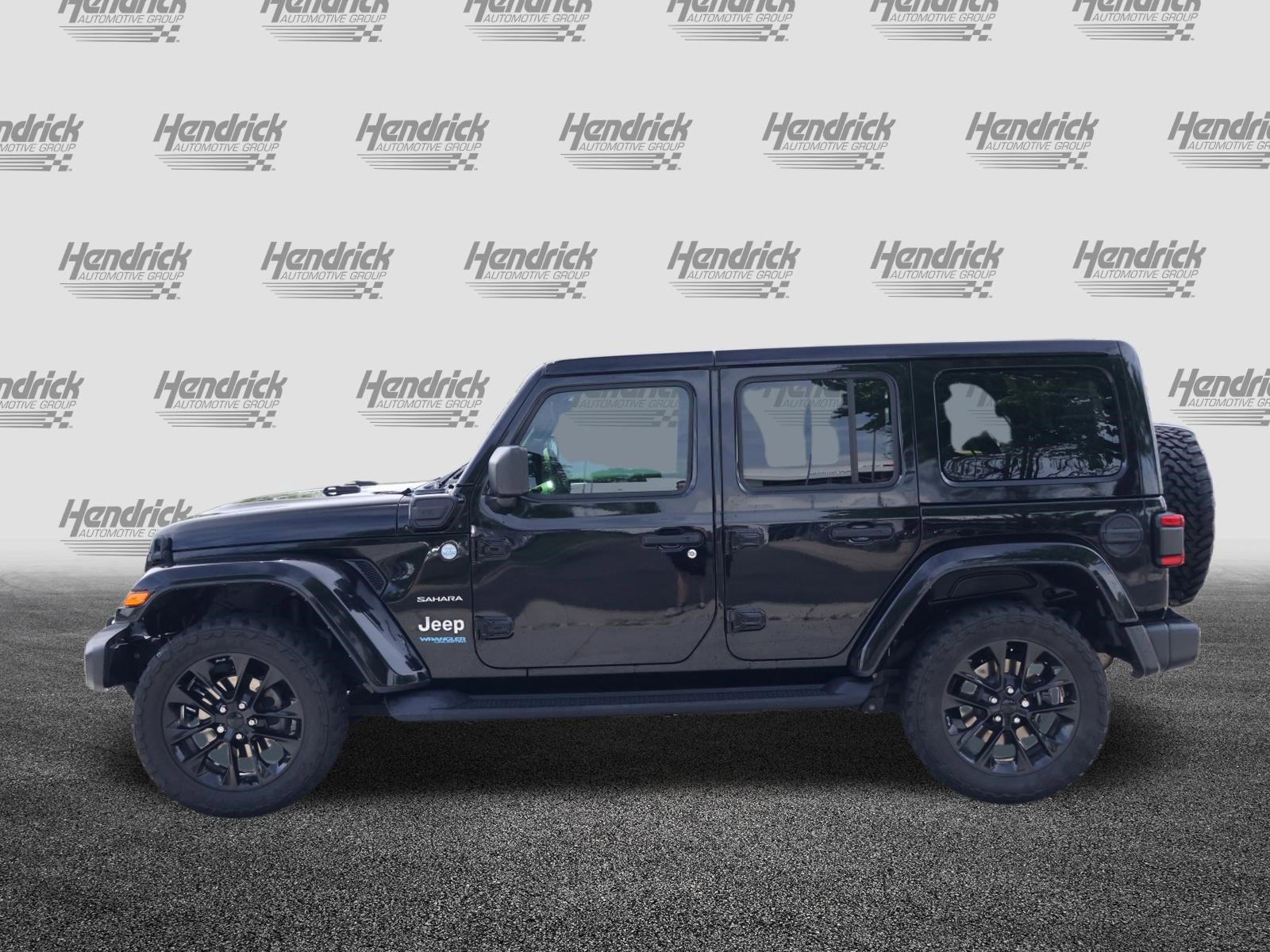 Used 2021 Jeep Wrangler Unlimited Sahara image 6
