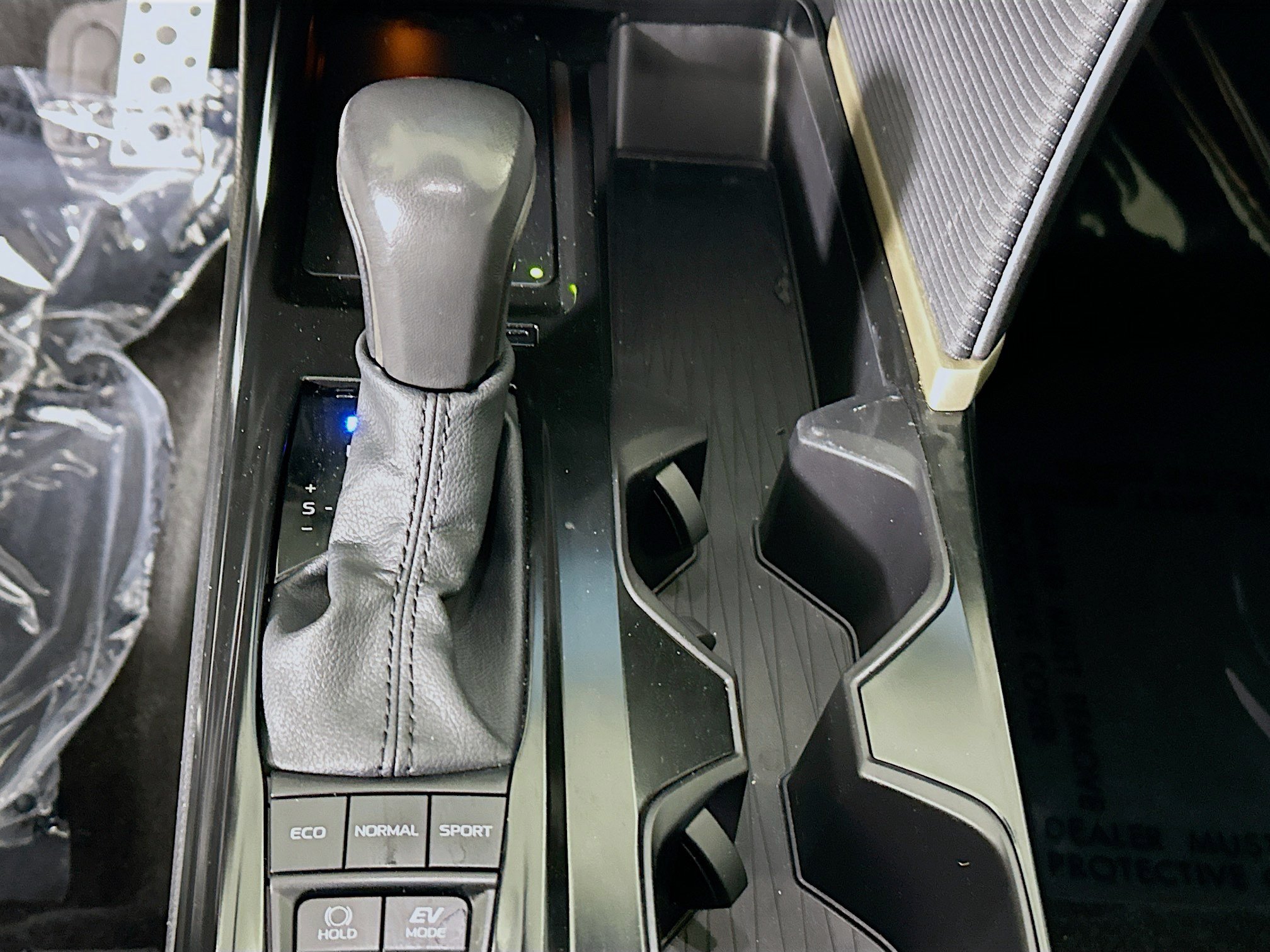Certified 2025 Toyota Camry SE FWD image 21