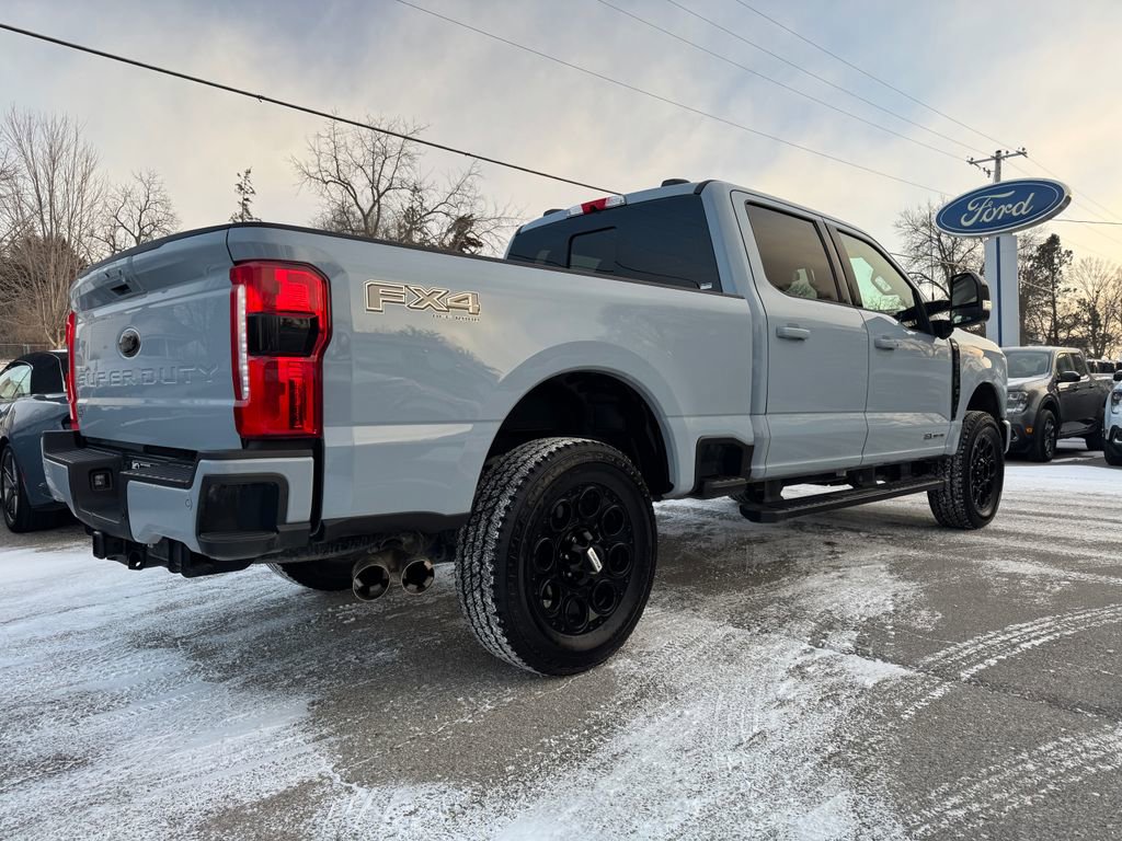 Used 2024 Ford F250 Lariat w/ Lariat Ultimate Package image 5