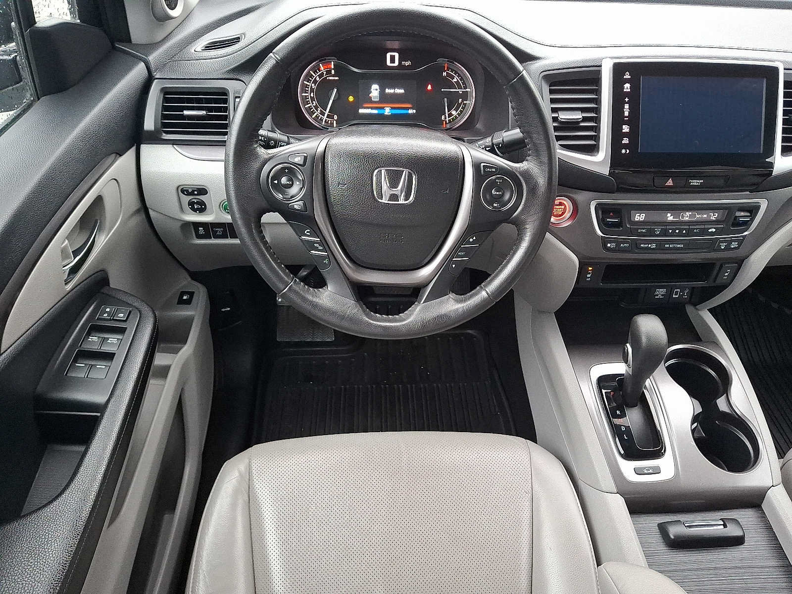 Used 2018 Honda Ridgeline RTL-T image 11