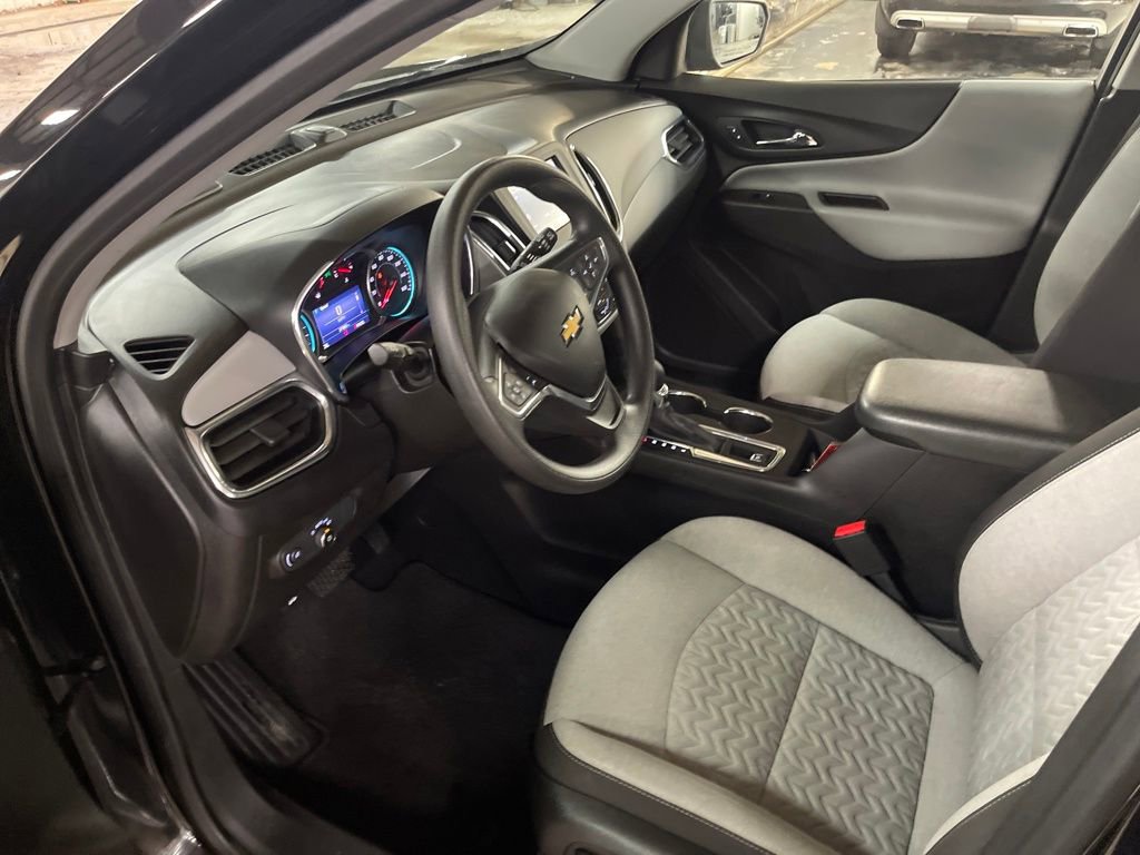 Certified 2022 Chevrolet Equinox LS w/ LS Convenience Package image 10