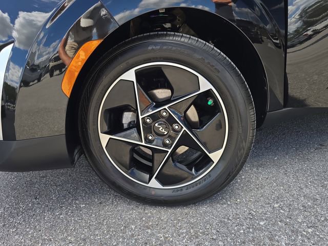 Used 2024 Kia Soul EX image 31