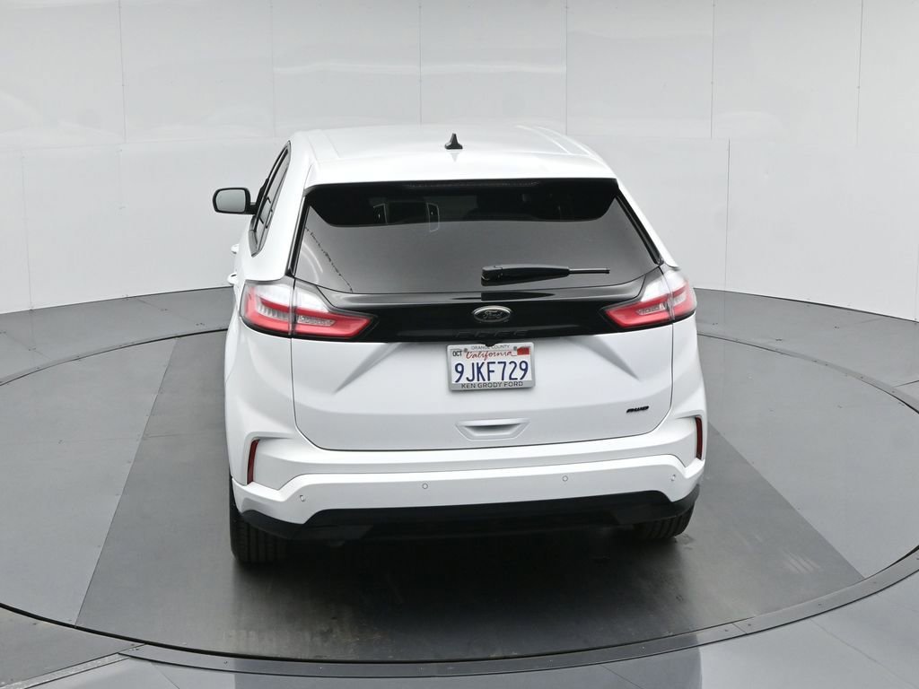Used 2024 Ford Edge SE w/ Black Appearance Package image 45