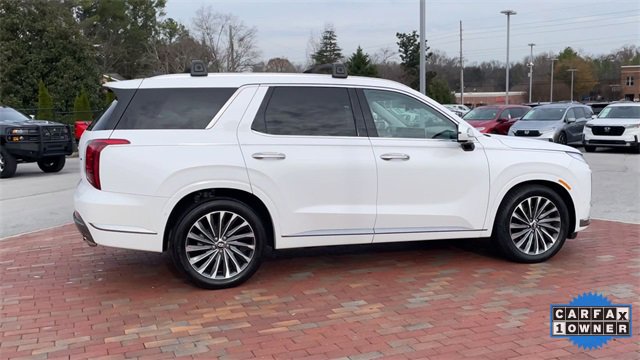 Used 2024 Hyundai Palisade Calligraphy image 2