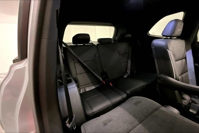 Used 2025 Buick Enclave Sport Touring image 30