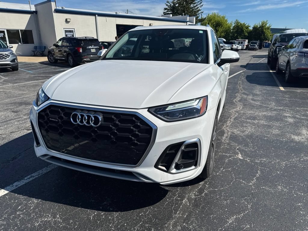 Used 2023 Audi Q5 2.0T Premium w/ Convenience Package AWD/4WD image 54