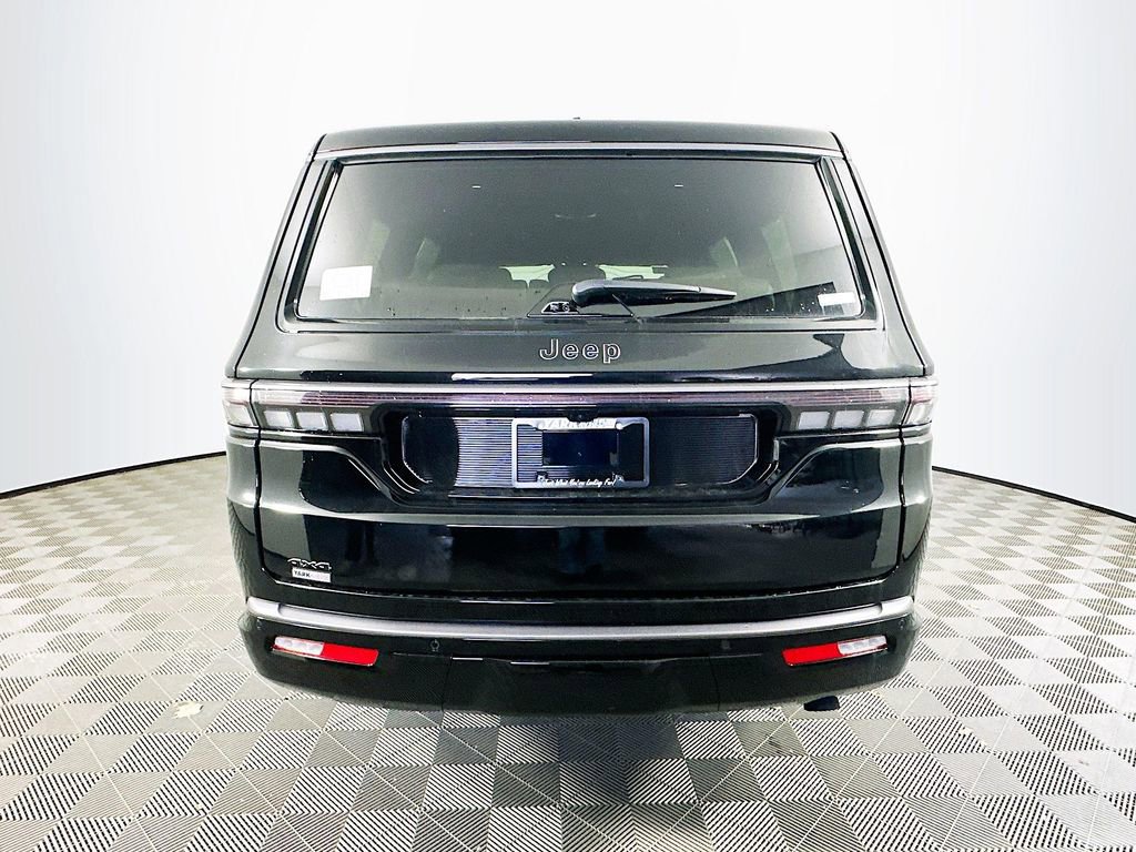 New 2026 Jeep Grand Wagoneer Summit image 8