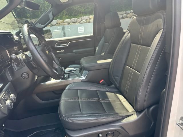Certified 2025 Chevrolet Silverado 1500 High Country w/ High Country Premium Package AWD/4WD image 22