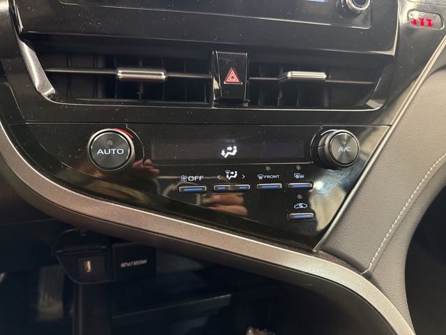 Used 2024 Toyota Camry SE FWD image 26