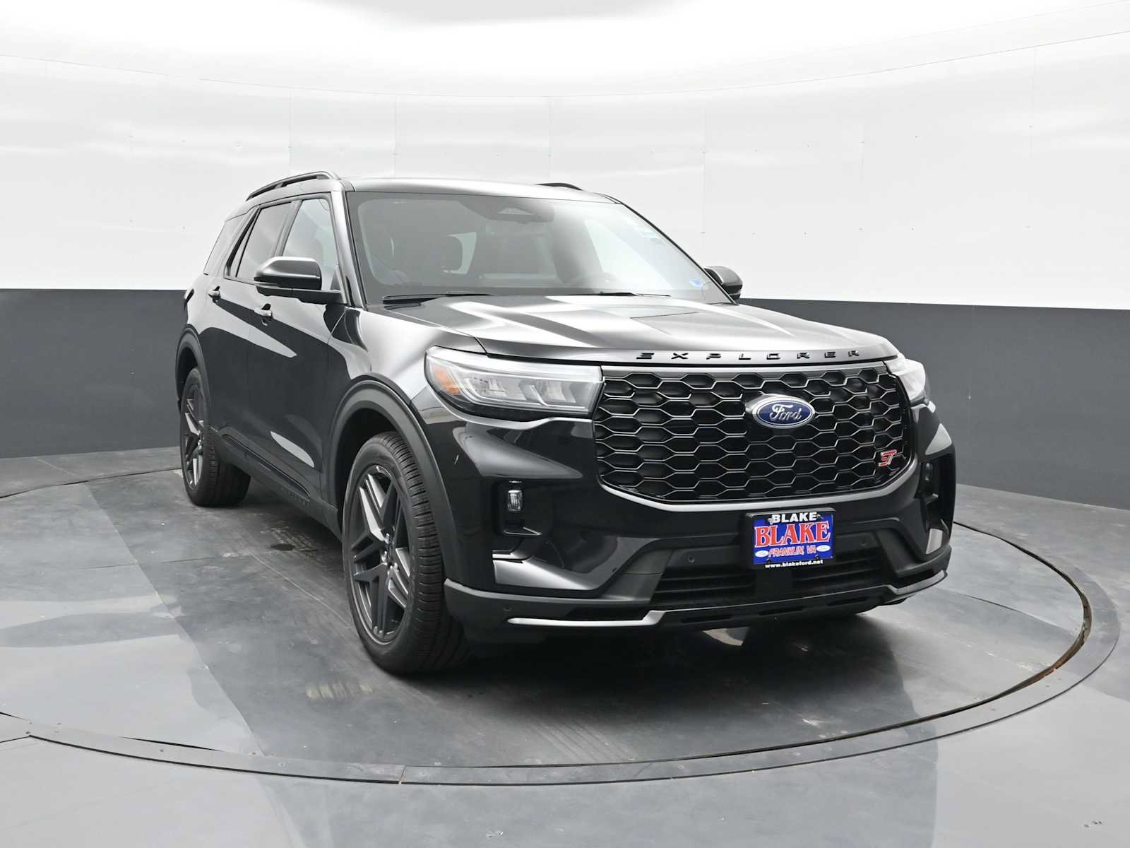 New 2026 Ford Explorer ST w/ Sun And Sound Package AWD/4WD image 2