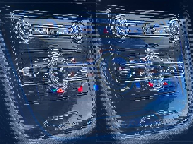 Used 2022 Lincoln Corsair Standard w/ Premium Package image 19