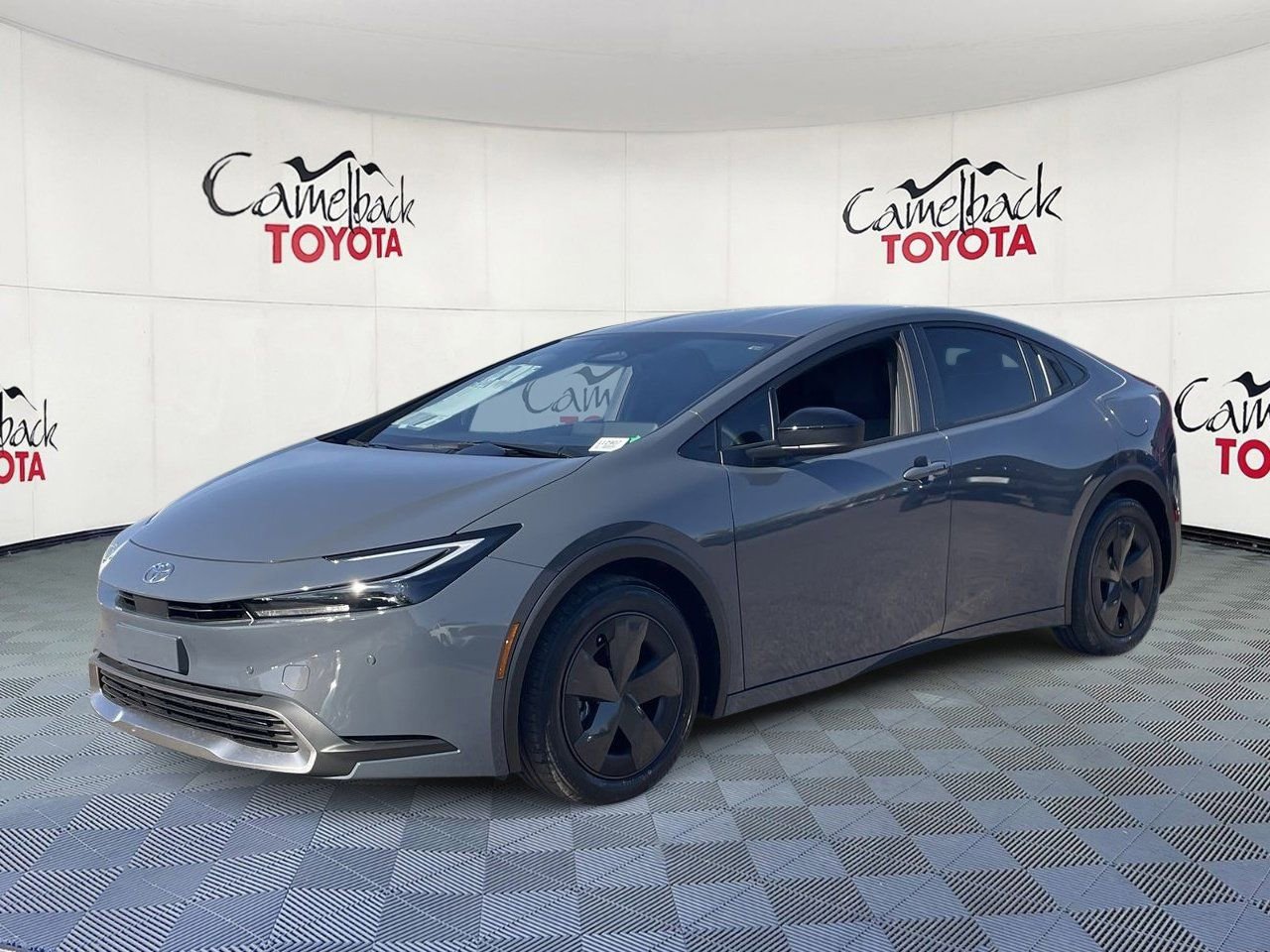 New 2026 Toyota Prius Plug-In Hybrid FWD image 2