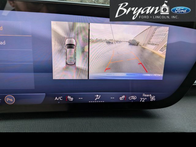 Used 2025 Buick Enclave Preferred w/ Power Package image 57