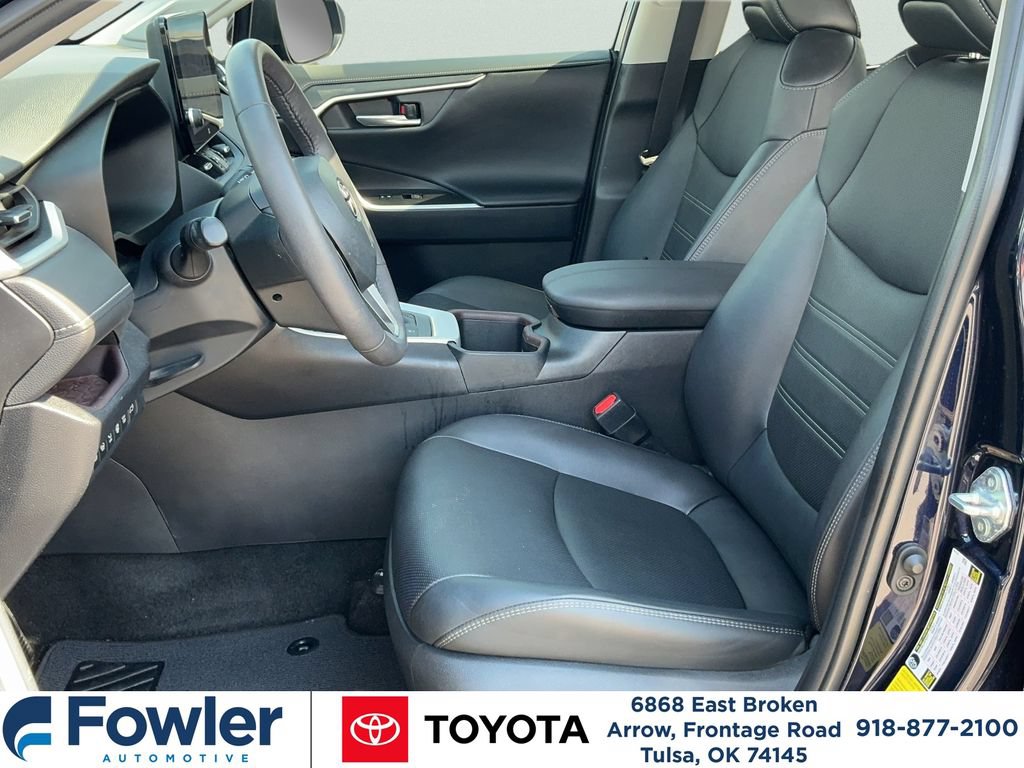 Used 2023 Toyota RAV4 Limited AWD/4WD image 10