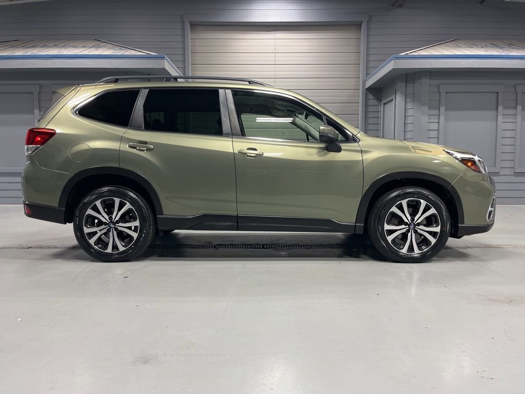 Used 2020 Subaru Forester Limited AWD/4WD image 8