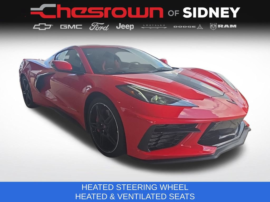 Used 2022 Chevrolet Corvette Stingray Preferred Cpe w/ Z51 Performance Package RWD image 3