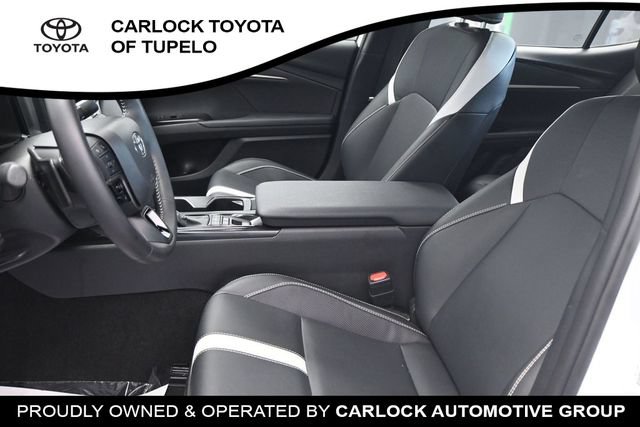 Used 2026 Toyota Camry SE FWD image 38