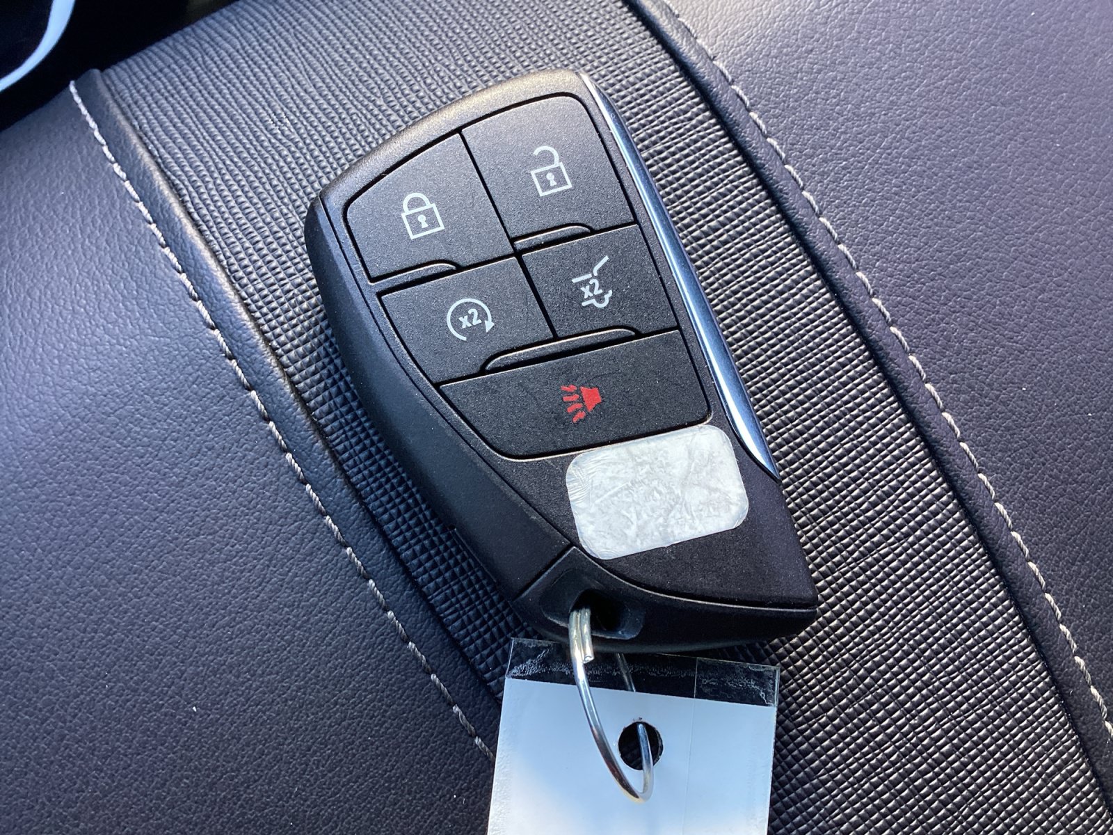 Used 2025 Buick Enclave Sport Touring FWD image 38