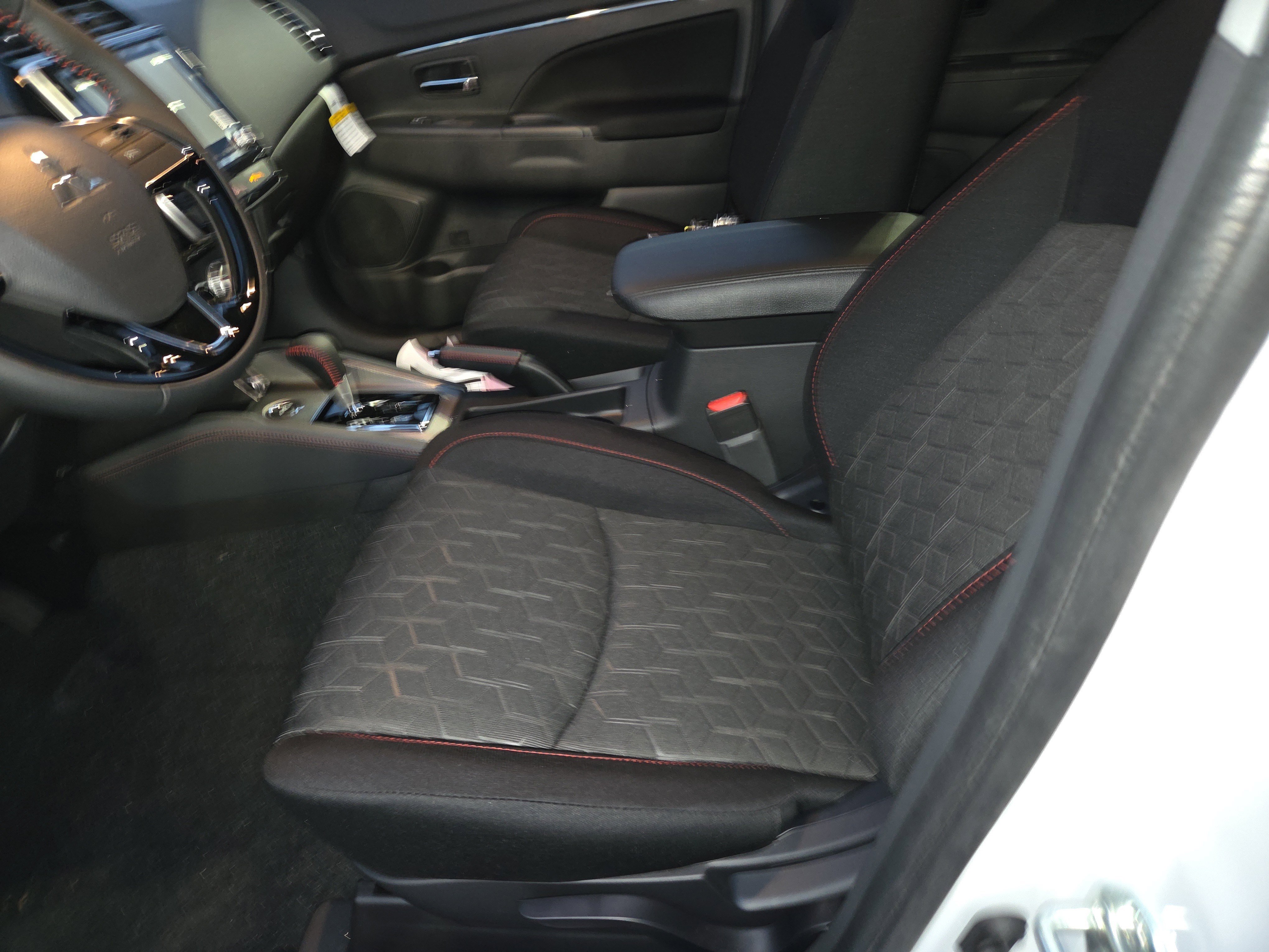 New 2025 Mitsubishi Outlander Sport AWD image 4