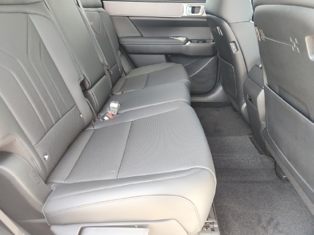 New 2027 Hyundai Santa Fe SEL FWD image 32