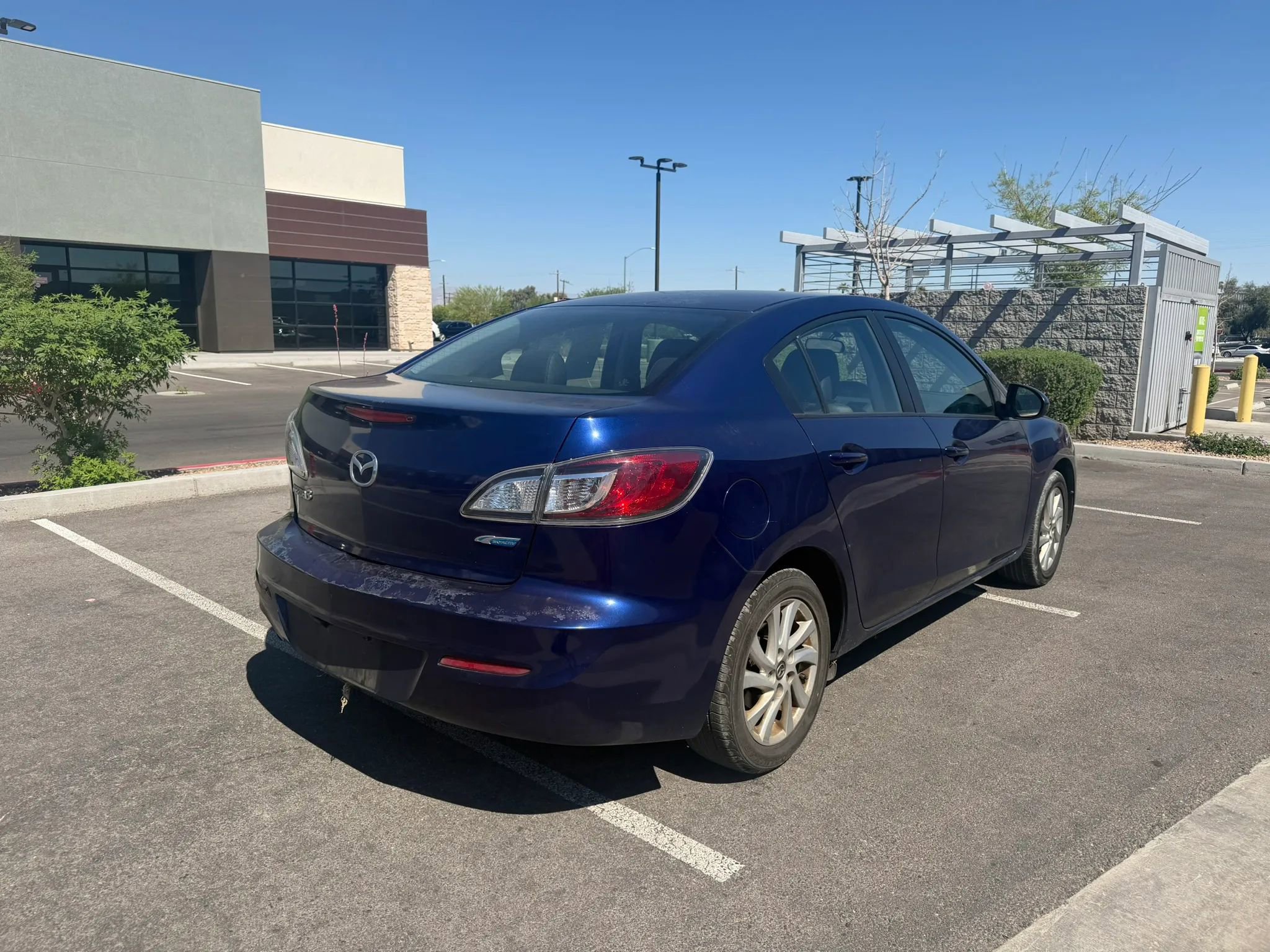 Used 2013 MAZDA MAZDA3 i Grand Touring image 5