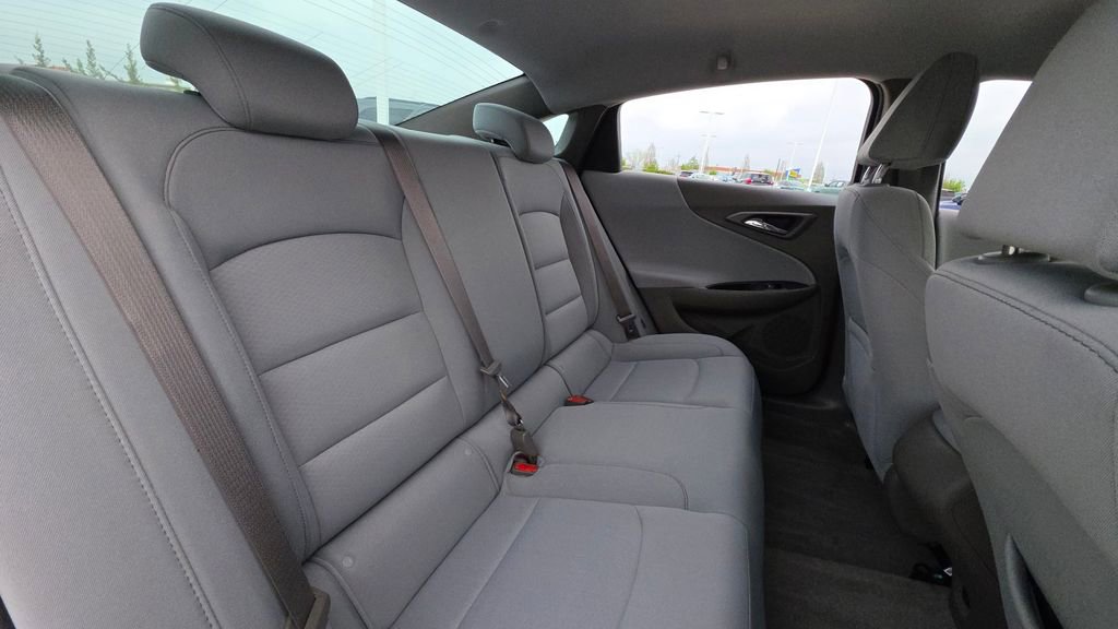 Used 2020 Chevrolet Malibu LS w/ Driver Confidence Package II FWD image 13