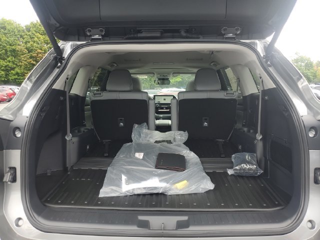 New 2026 Toyota Highlander XLE AWD/4WD image 8